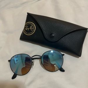Ray-Ban Round Sunglasses